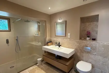 La Rocaille : Maison 6 pers. avec piscine chauffée à Roquebrun : photo 19