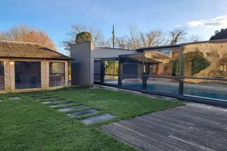 Maison plain-pied avec piscine chauffée à Vayrac : photo 11