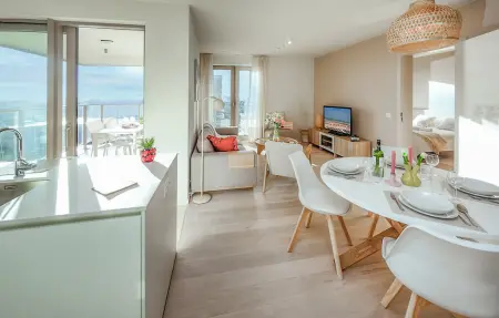 Appartement 2 chambres sur la plage à Ostende, vue mer partielle : photo 5
