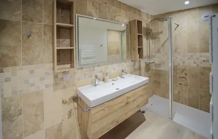 Maison 16e siècle avec jacuzzi et étang à Thun-Saint-Martin : photo 28