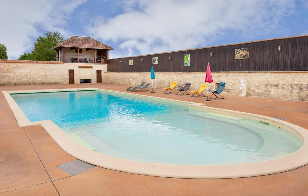 Maison 8 personnes avec piscine chauffée à Lonnes - Photo 2