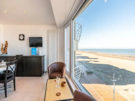 Location appartement à Koksijde, Appartement rénové avec vue sur la mer
