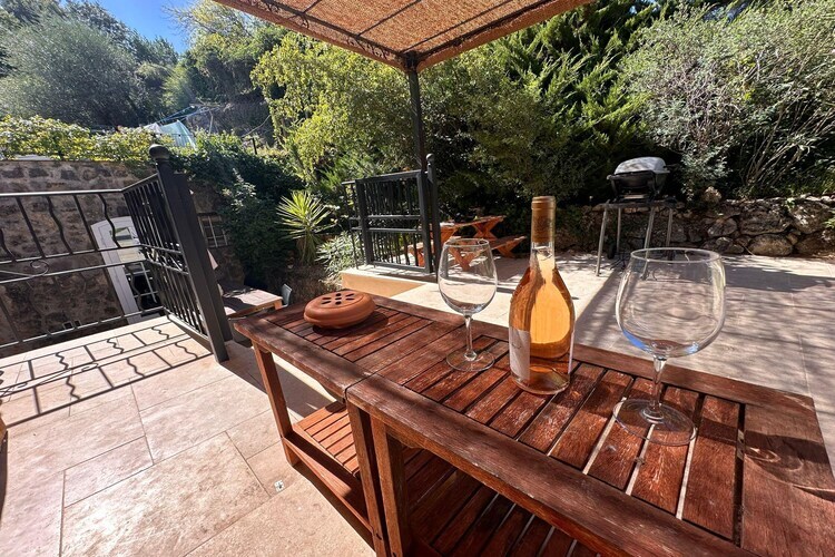 Villa Moulin, ancien moulin provençal avec piscine - Photo 21