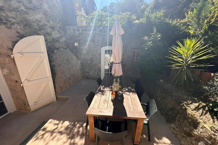Villa Moulin, ancien moulin provençal avec piscine - Photo 22