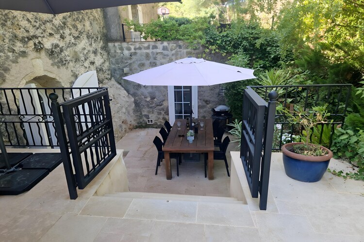 Villa Moulin, ancien moulin provençal avec piscine - Photo 24