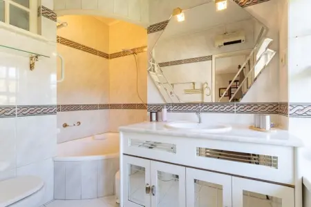Maison 180 m² avec terrasse et bar privé à Colares : photo 27