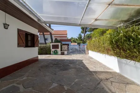 Maison 180 m² avec terrasse et bar privé à Colares : photo 38