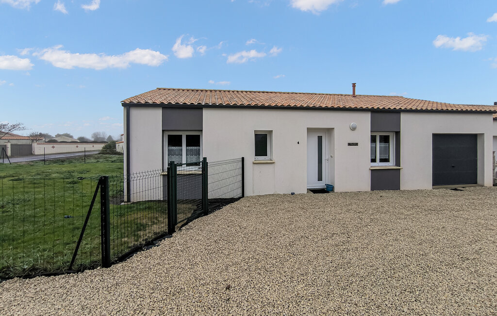 Maison 90 m² La Jonchère, terrasse sud et randos à proximité - Photo 5