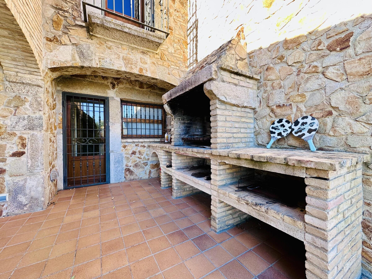 Villa Can Boira, maison en pierre avec piscine à Santa Cristina d'Aro - Photo 5
