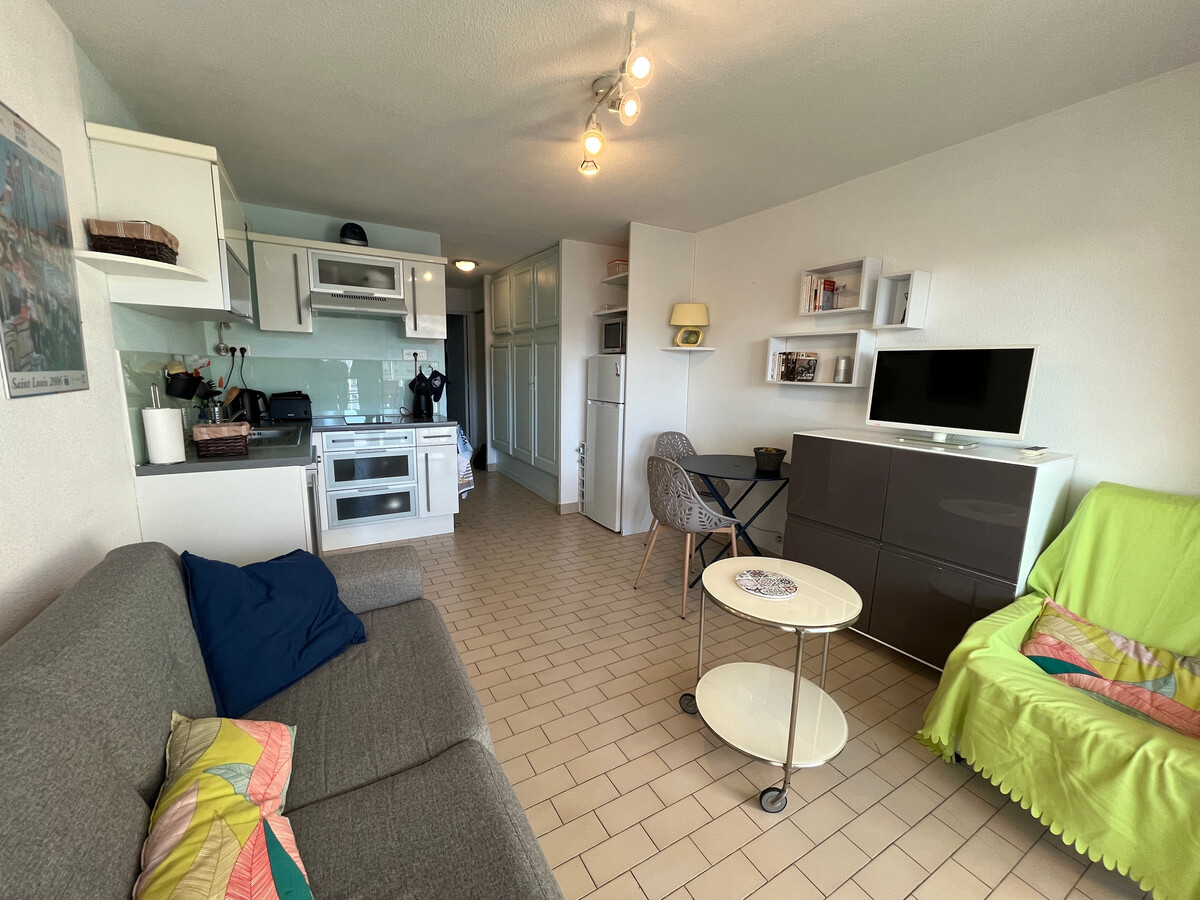 T2 Sète, loggia vue canal à 100 m des plages - Photo 4