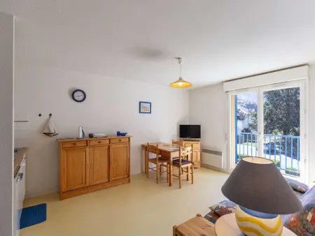 Location appartement à Esquièze Sère, T2 confortable, 5 pers, parking, proche centre