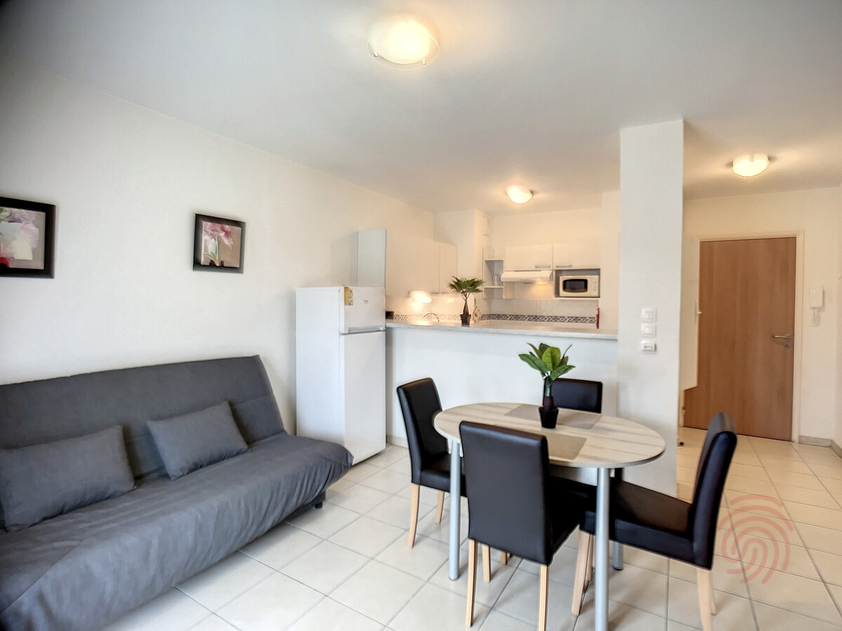 F2 41 m² climatisé, terrasse, animaux acceptés - Photo 1