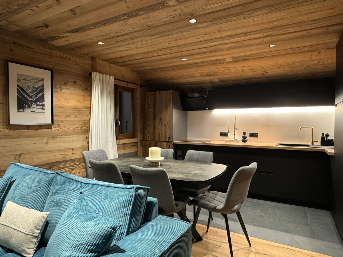 Appartement T4 centre La Clusaz, balcon sud, parking - Photo 4