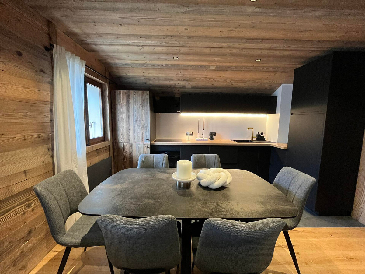 Appartement T4 centre La Clusaz, balcon sud, parking - Photo 10