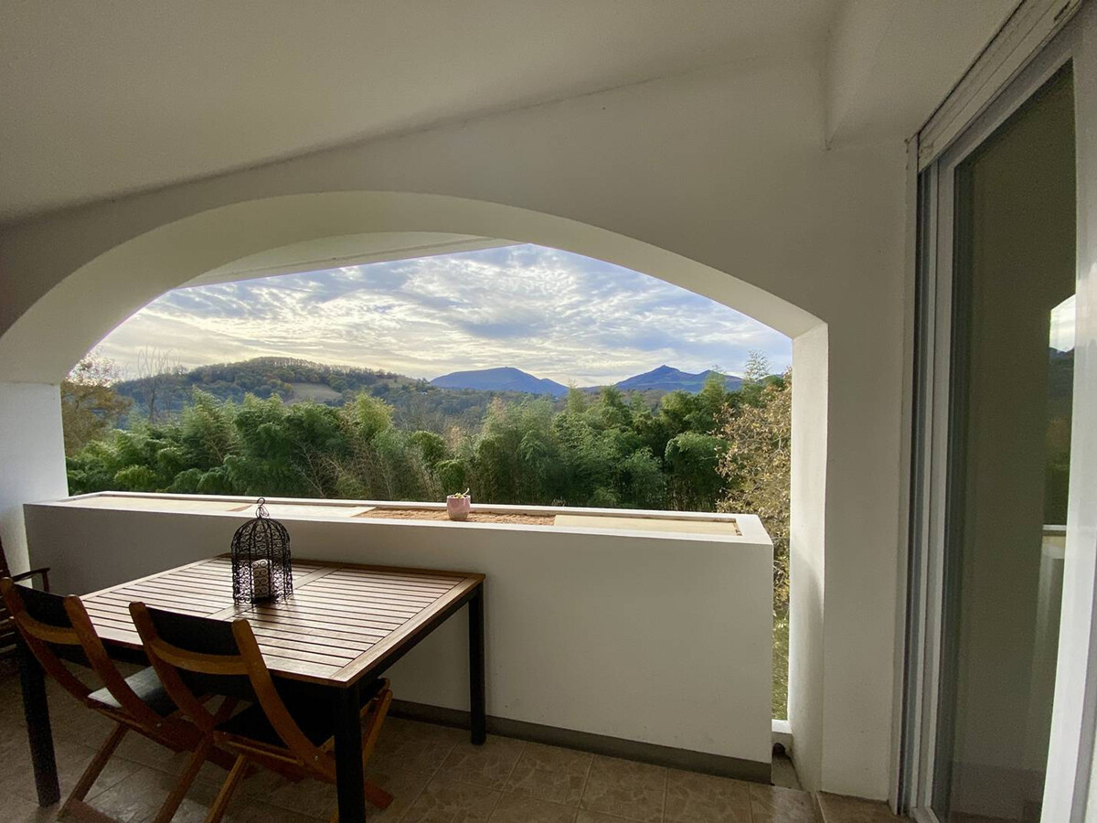 Appartement 3 personnes à Cambo-les-Bains, terrasse vue montagnes - Photo 16