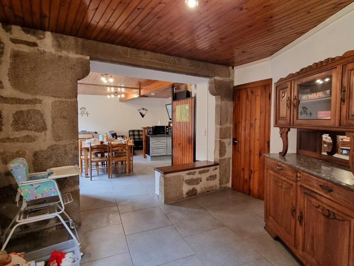 Chez Feufeu : maison pierre 1848 à Chalmazel, 6 pers. - Photo 7