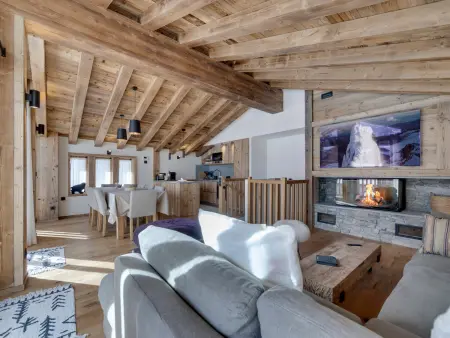 Location chalet à Val d'Isère, Chalet Élégant au Pied des Pistes à Val dIsère