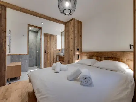 Chalet Élégant au Pied des Pistes à Val d'Isère - Photo 2