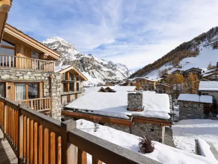 Chalet Élégant au Pied des Pistes à Val d'Isère - Photo 11