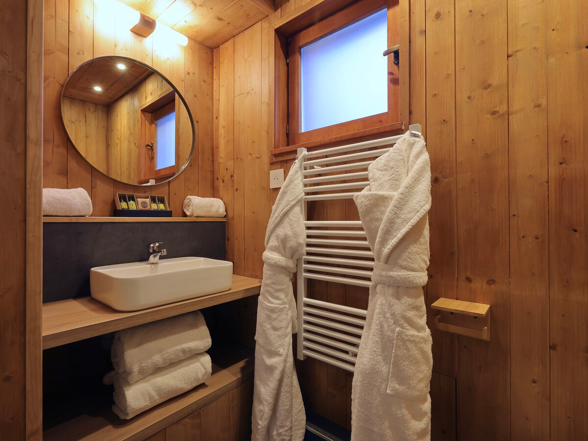 Chalet contemporain 15 pers. à La Tania, sauna et parking - Photo 16