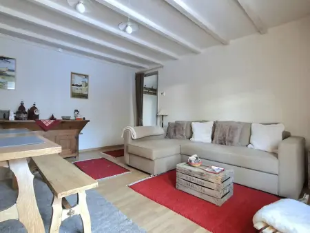 Location appartement à Bolquère, Charmant 2 Pièces Lumineux avec Balcon en Montagne