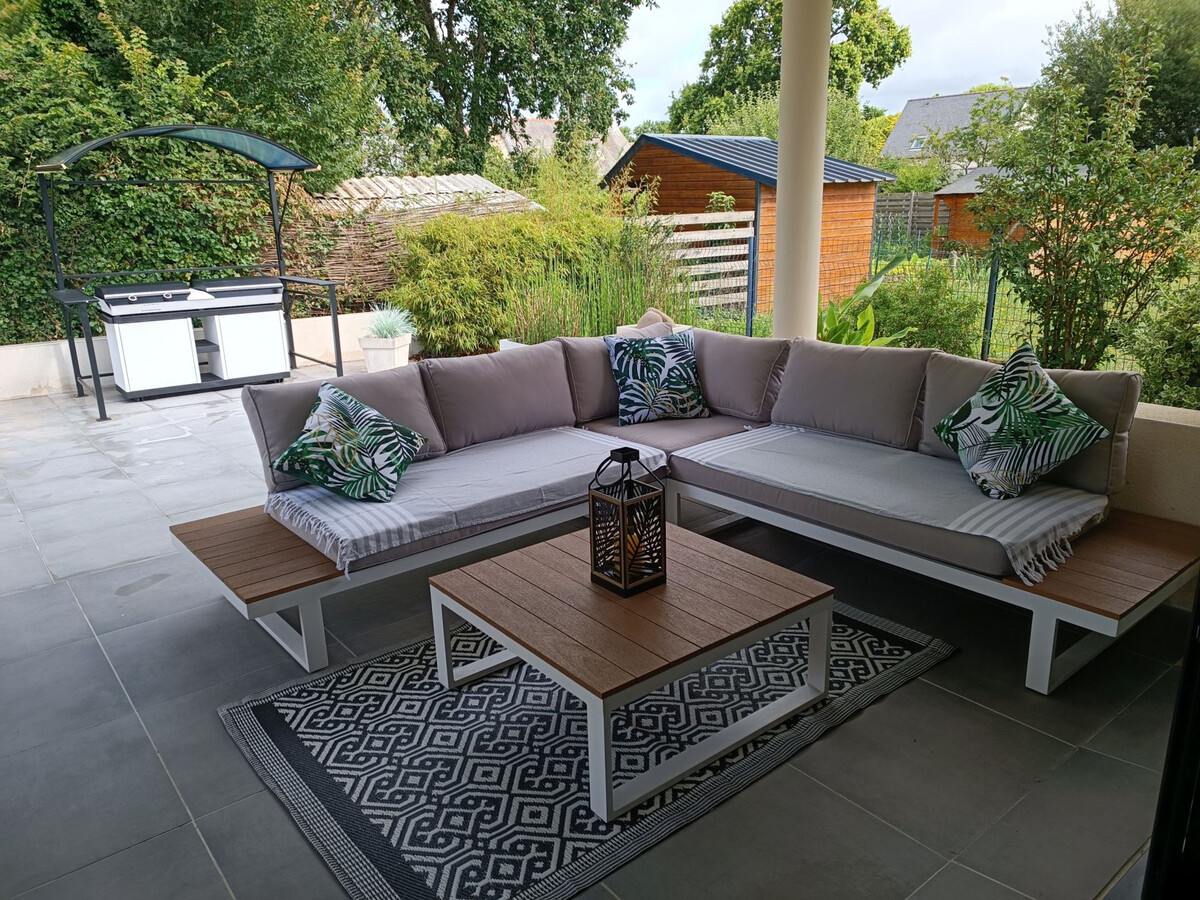 Maison plain pied 130 m² avec garage, jardin et table de ping pong - Photo 1