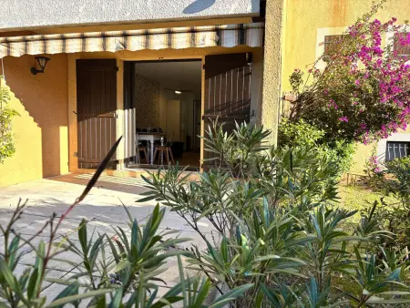 Location appartement à Hyères, Hyères - Giens 2 pièces avec jardinet pour 4 pers