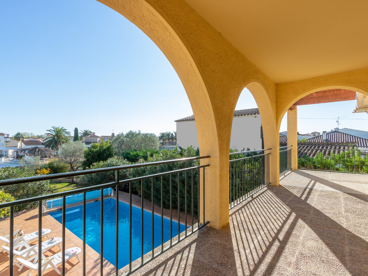 Villa 6 pers. Empuriabrava : piscine privée et amarrage - Photo 24