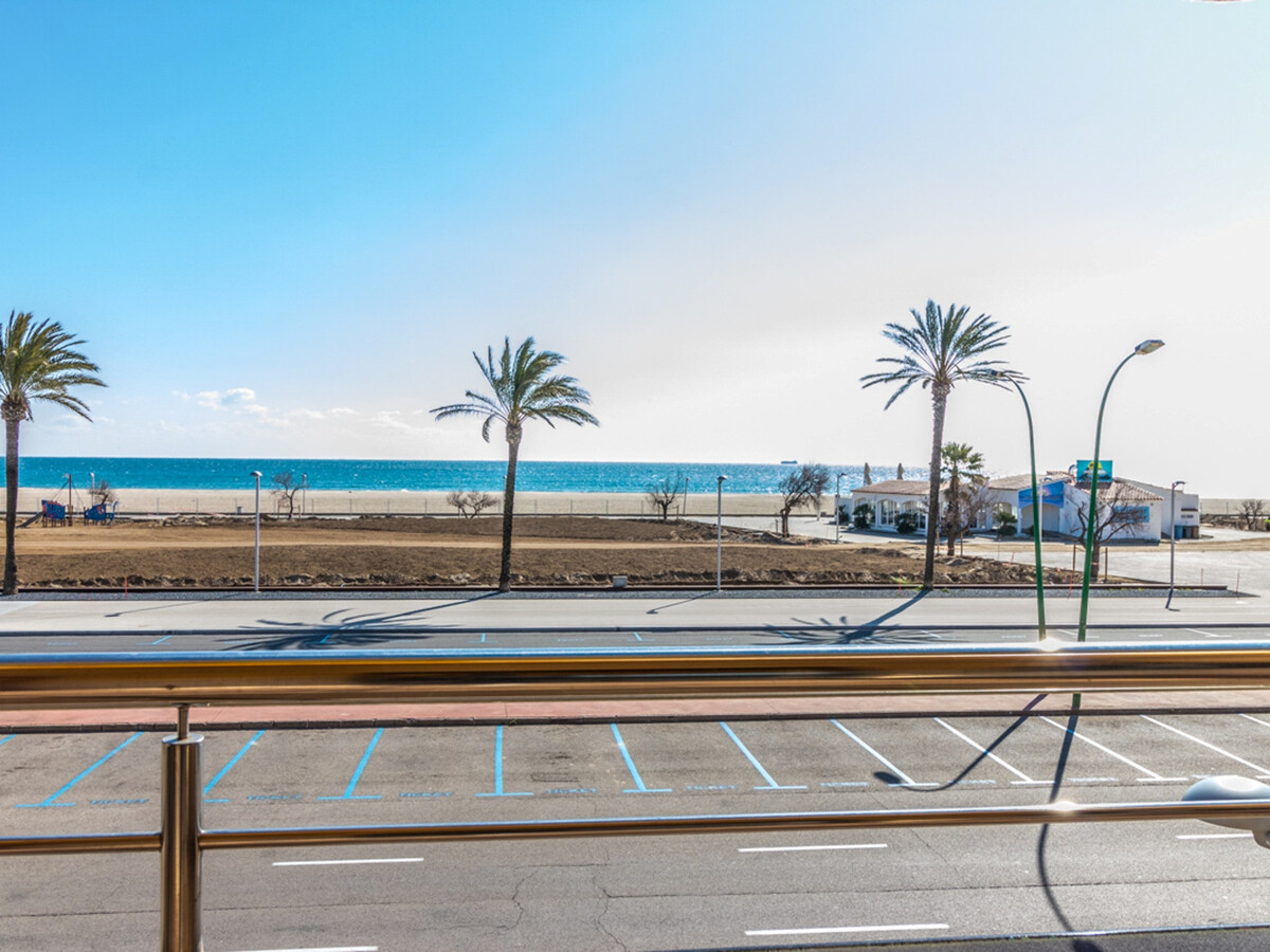 Appartement 3 chambres en première ligne de mer à Empuriabrava - Photo 25