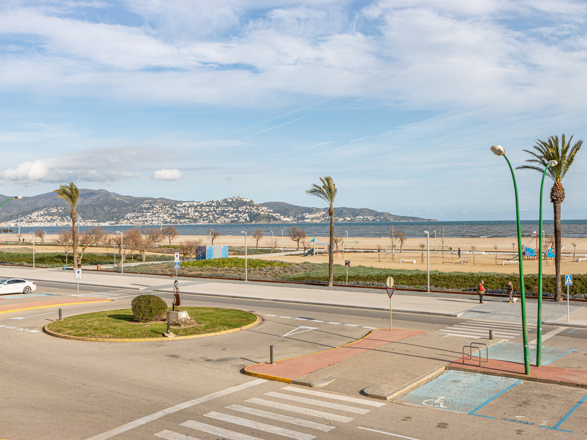 Appartement 3 chambres en première ligne de mer à Empuriabrava - Photo 31