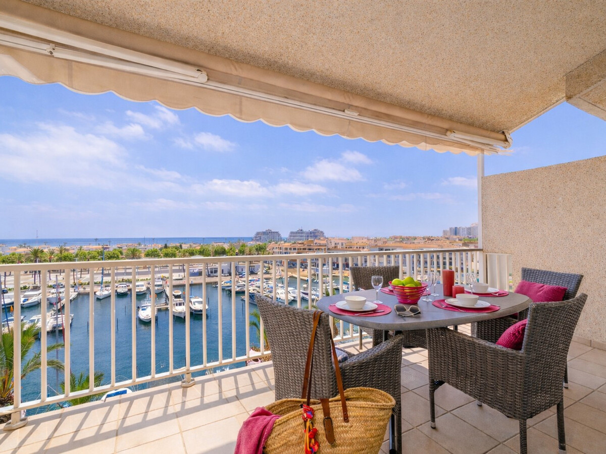 Duplex 3 chambres vue canal, mer et montagne à Empuriabrava - Photo 1
