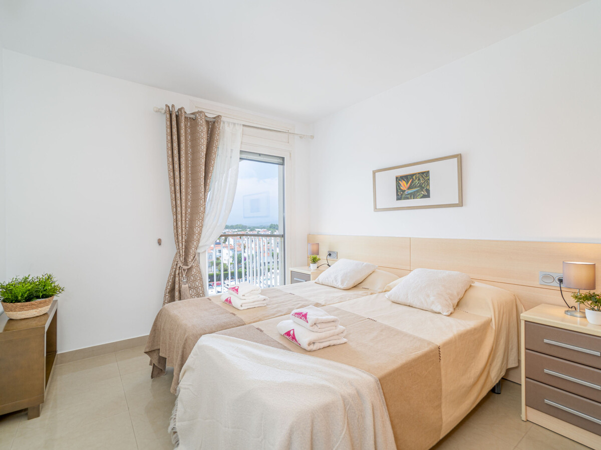 Duplex 3 chambres vue canal, mer et montagne à Empuriabrava - Photo 4