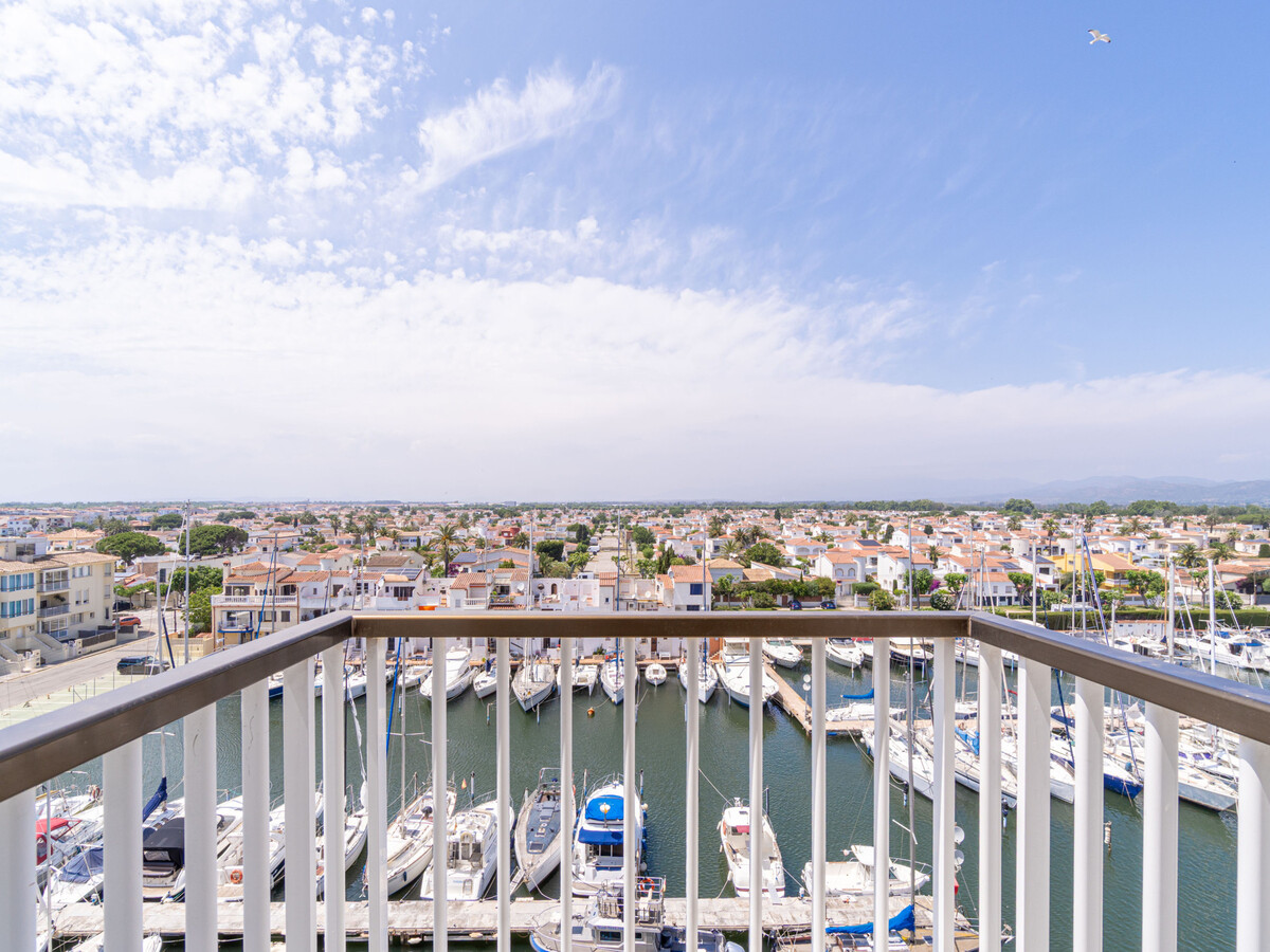Duplex 3 chambres vue canal, mer et montagne à Empuriabrava - Photo 14