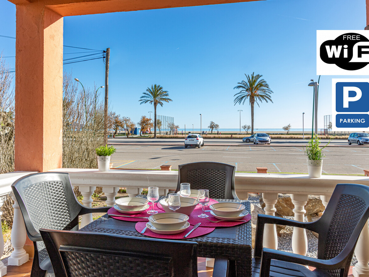 Appartement 4 pers. en première ligne de plage à Empuriabrava - Photo 2