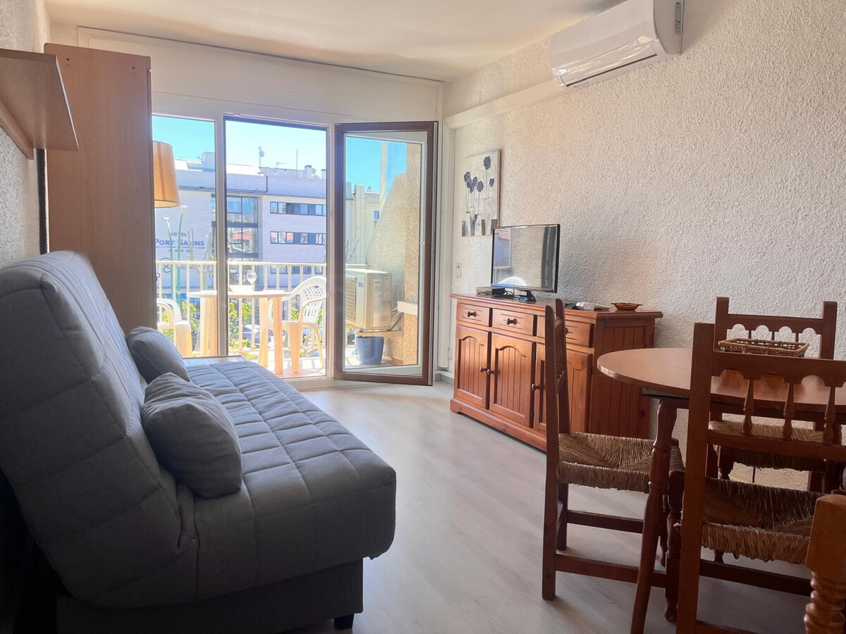 Studio 24 m² à Empuriabrava, 400 m de la plage - Photo 9
