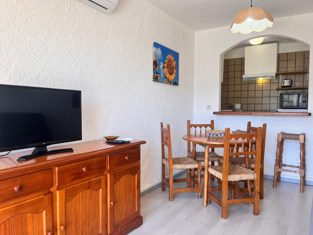 Studio 24 m² à Empuriabrava, 400 m de la plage - Photo 10