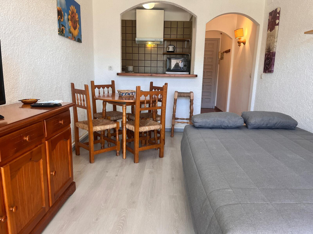 Studio 24 m² à Empuriabrava, 400 m de la plage - Photo 11