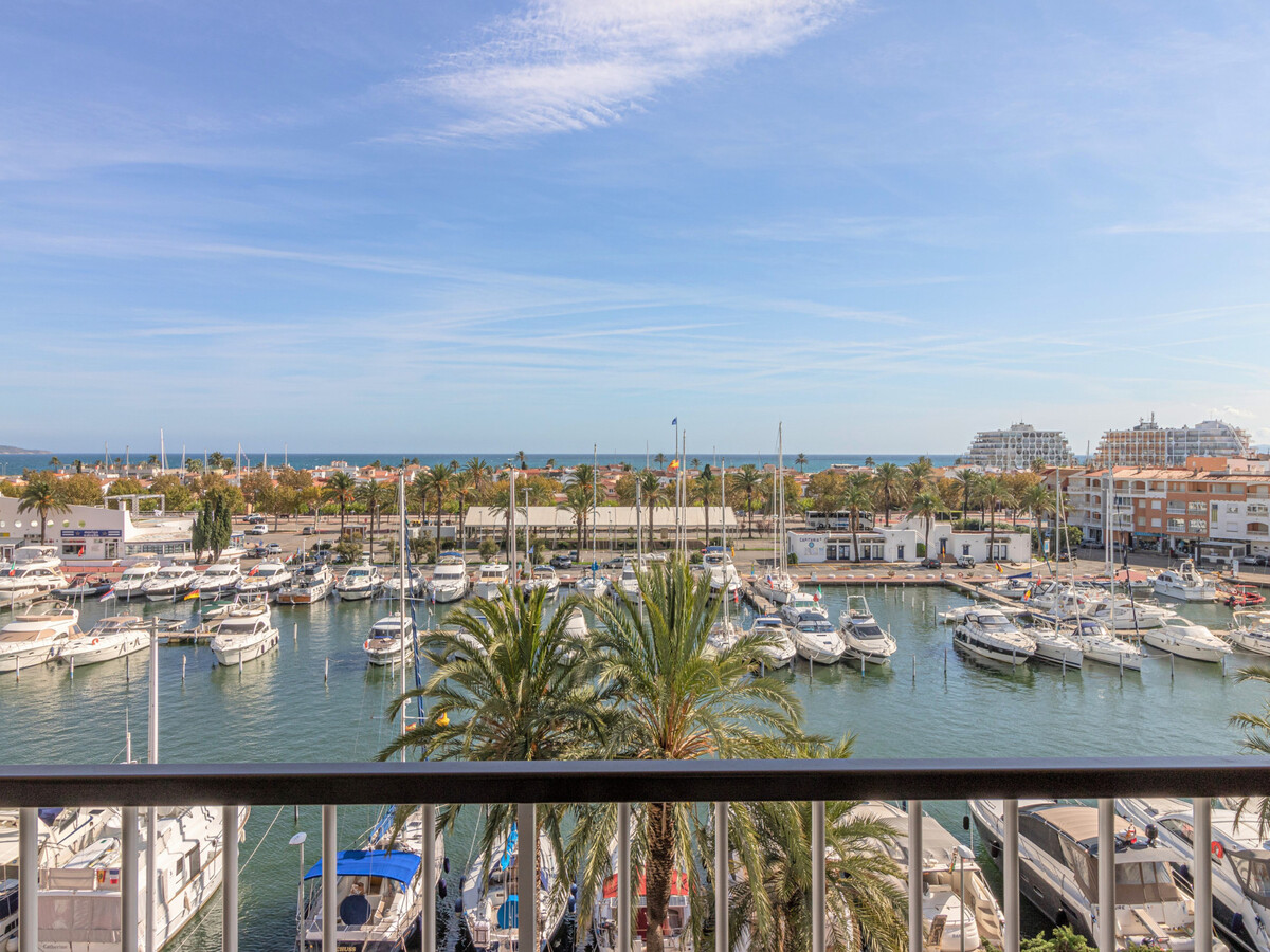 Appartement 2 chambres vue canal et mer à Empuriabrava - Photo 2