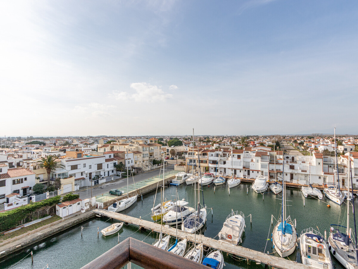 Appartement 2 chambres vue canal et mer à Empuriabrava - Photo 20