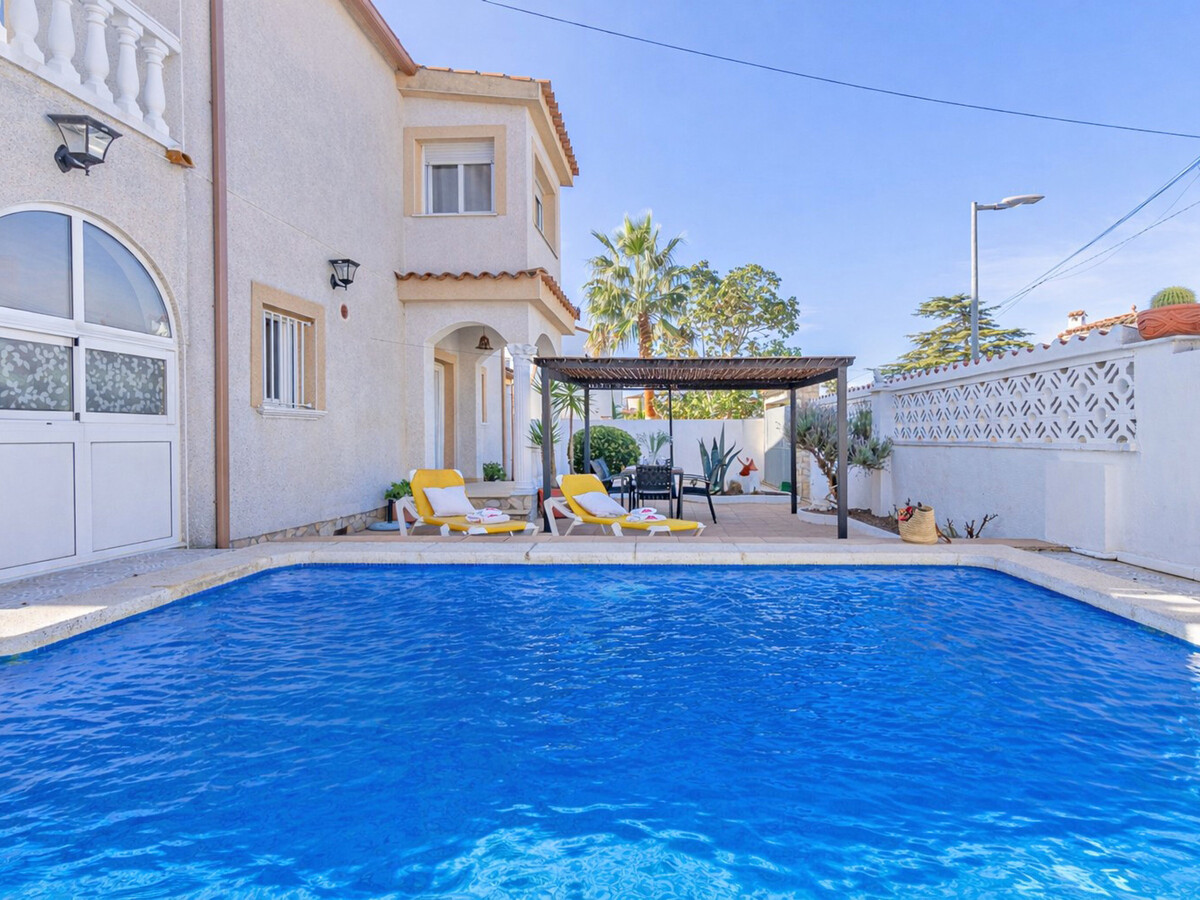 Villa 4 chambres avec piscine privée à Empuriabrava - Photo 3