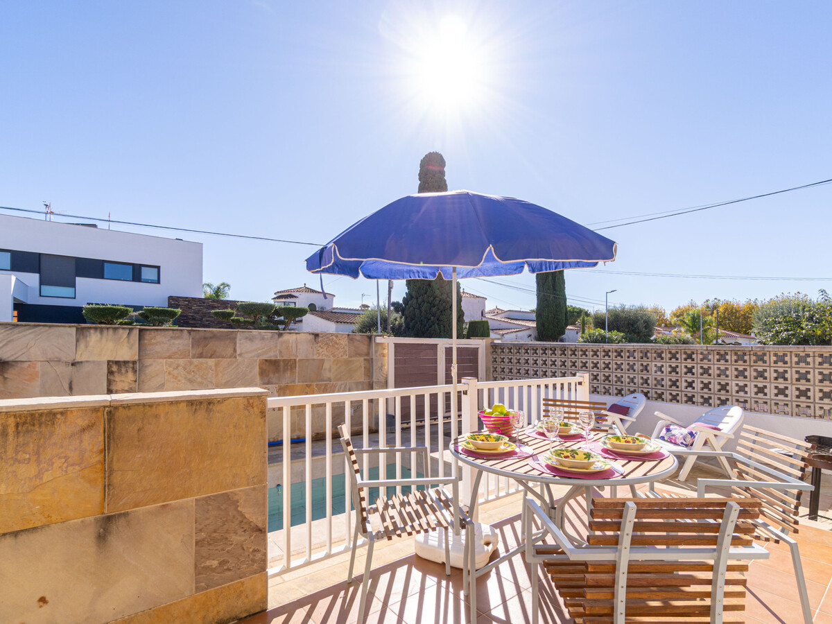 Villa 2 chambres avec piscine privée à Empuriabrava - Photo 20