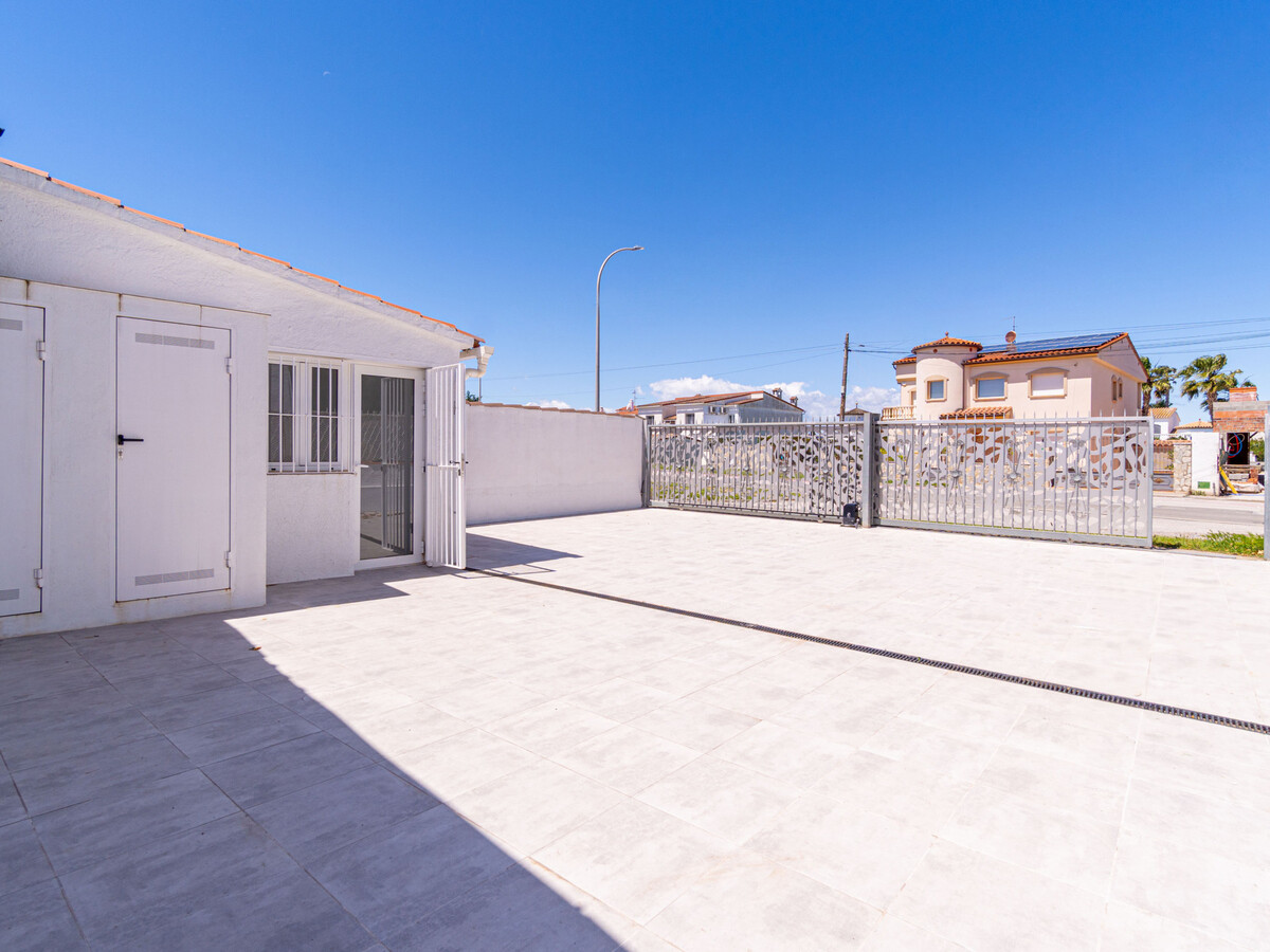 Villa 5 chambres à Empuriabrava avec piscine et amarrage - Photo 26