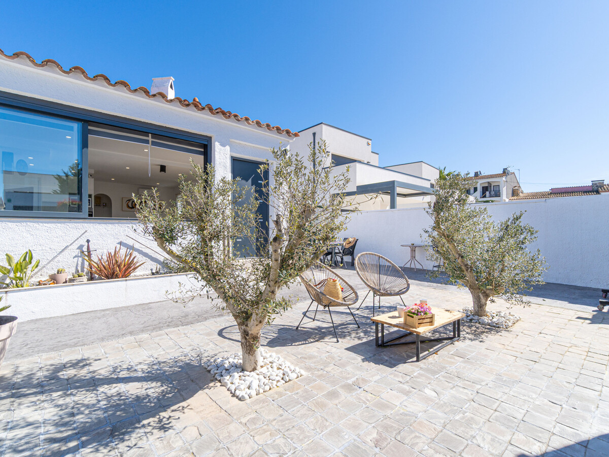Villa 4 chambres piscine privée à Empuriabrava - Photo 7