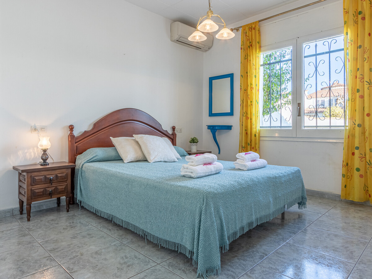 Villa 3 chambres avec piscine et amarrage à Empuriabrava - Photo 14