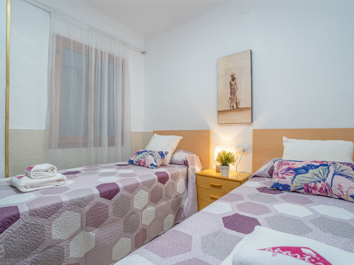 Appartement 4 chambres, 130 m², centre Roses - Photo 4
