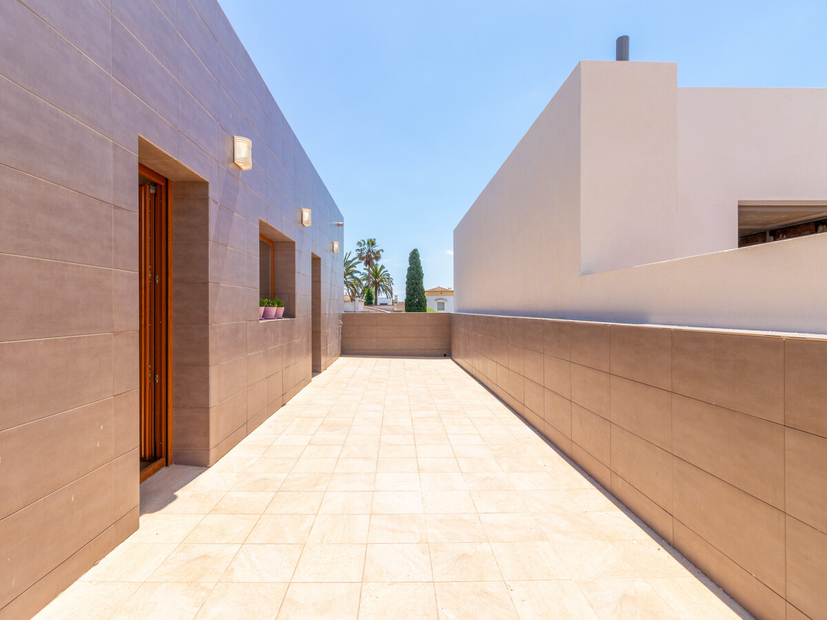 Villa 4 chambres Empuriabrava avec piscine et amarrage - Photo 29