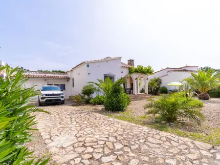 Villa à Empuriabrava pour 6 avec studio séparé, proche plages et centre, lave-linge inclus - Photo 1