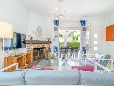 Villa à Empuriabrava pour 6 avec studio séparé, proche plages et centre, lave-linge inclus - Photo 5