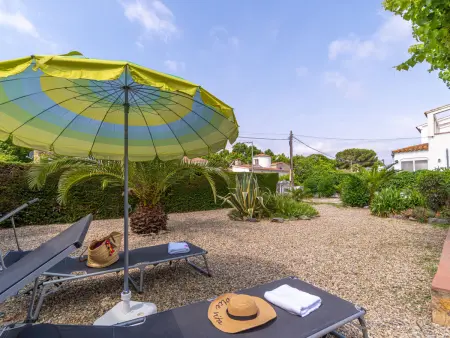 Villa à Empuriabrava pour 6 avec studio séparé, proche plages et centre, lave-linge inclus - Photo 22