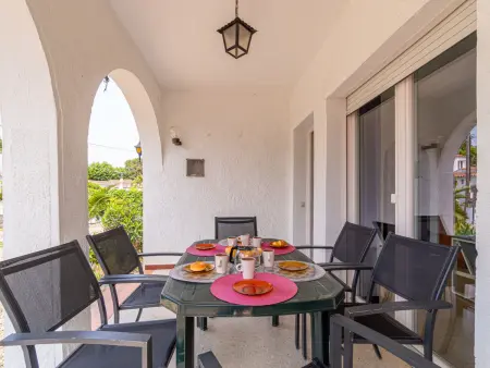 Villa à Empuriabrava pour 6 avec studio séparé, proche plages et centre, lave-linge inclus - Photo 25